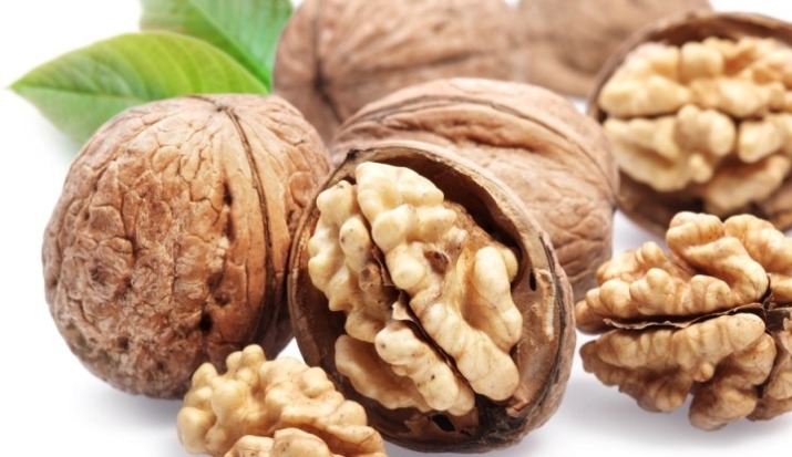 Walnuts health benefits: Eating handful of walnuts prevent cardiovascular disease