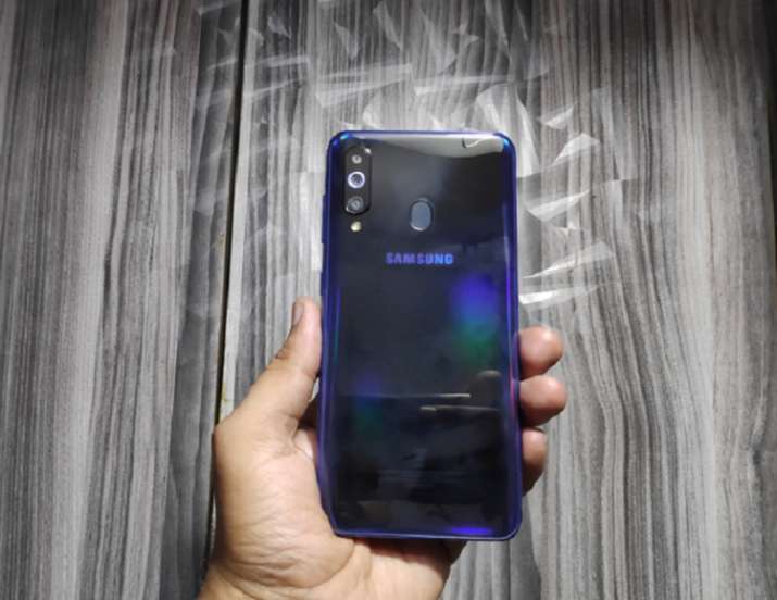 m40 pro smartphone