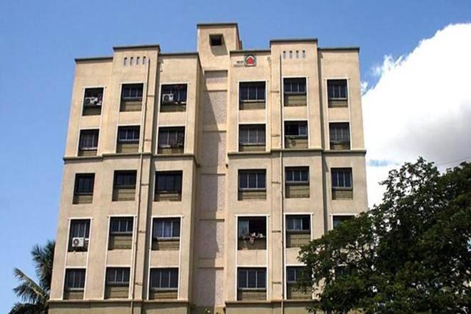 A six-year-old Indian girl falls from UAE building