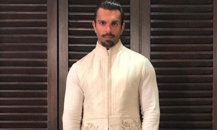 Finally Karan Singh Grover Starts Shooting For Kasautii Zindagii Kay 2 As The New Mr Bajaj Tv News India Tv