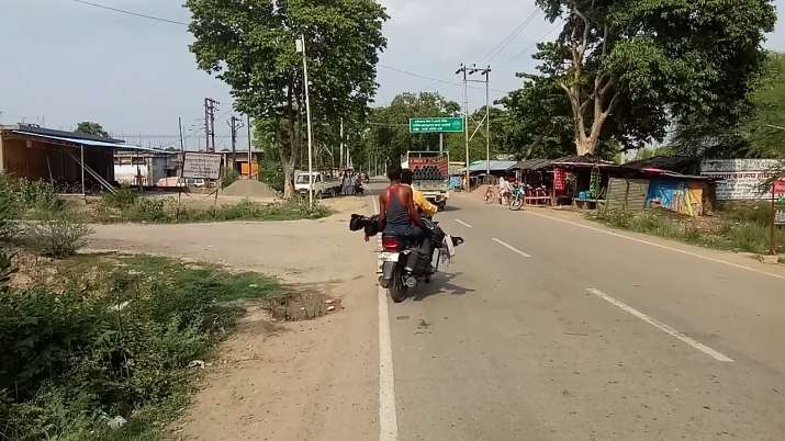 Denied mortuary van, relative carries body of 7 year boy on motorcycle in Chitrakoot