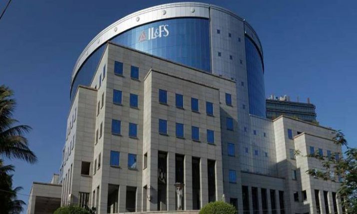 From Santiago Bernabeu to Unitech Villas, IL&FS favours ran
