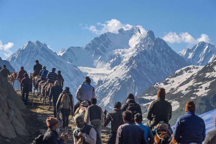 Over 5K pilgrims leave Jammu on Amarnath Yatra