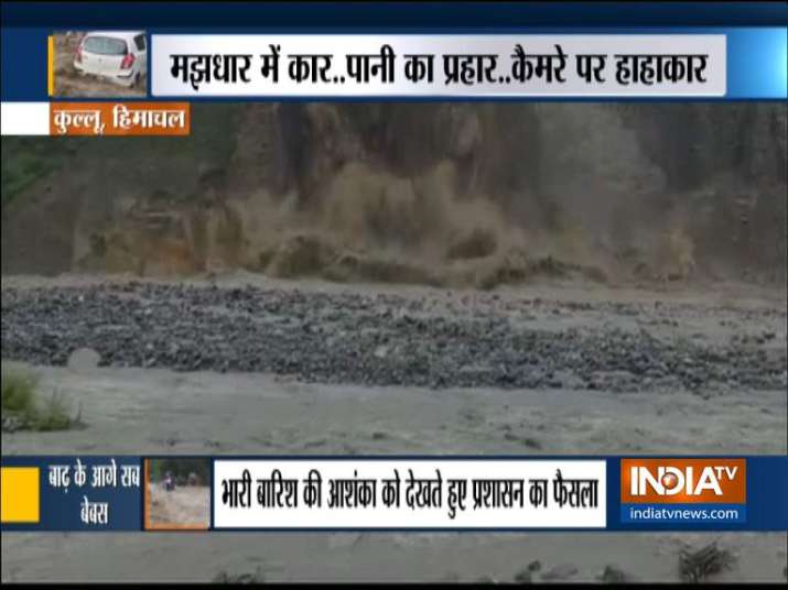 Himachal roads shut due to landslides, traffic movement on