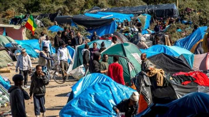 Over five dozen Pakistani migrants land on Italian coast | World News ...