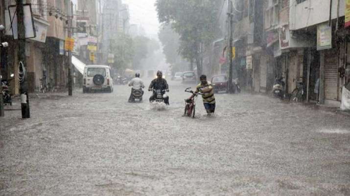 As flood waters recede, threat of epidemic rises in Punjab