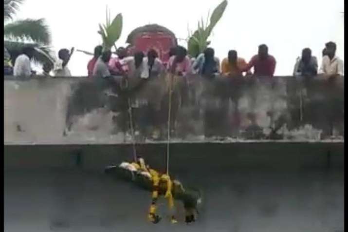Shocking Video: Body of 46-year-old Dalit lowered from