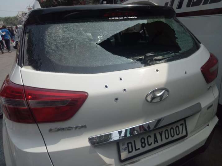 Gang-war on the streets of Delhi, gangster shot dead in