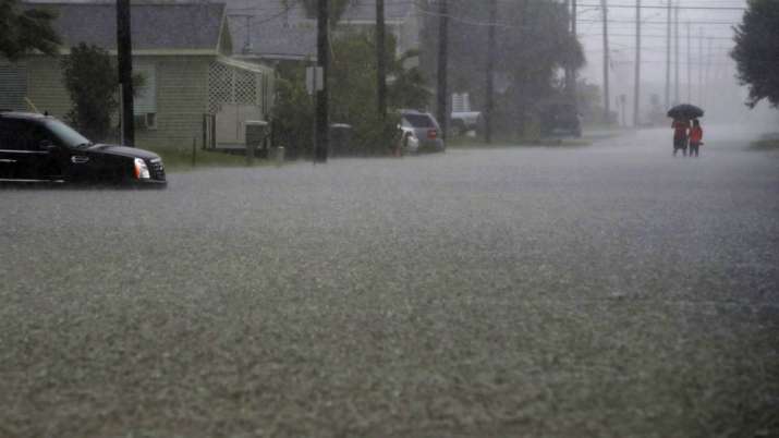 Heavy rains wreak havoc in Houston ahead of "Howdy Modi"