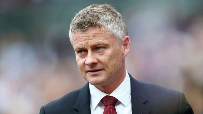 Solskjaer urges Manchester United to channel focus on 'massive' league games