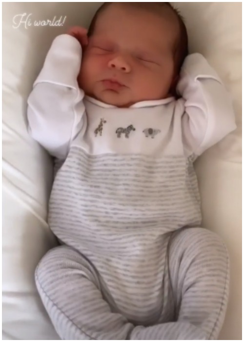 Amy Jackson shares full picture of son Andreas – India TV