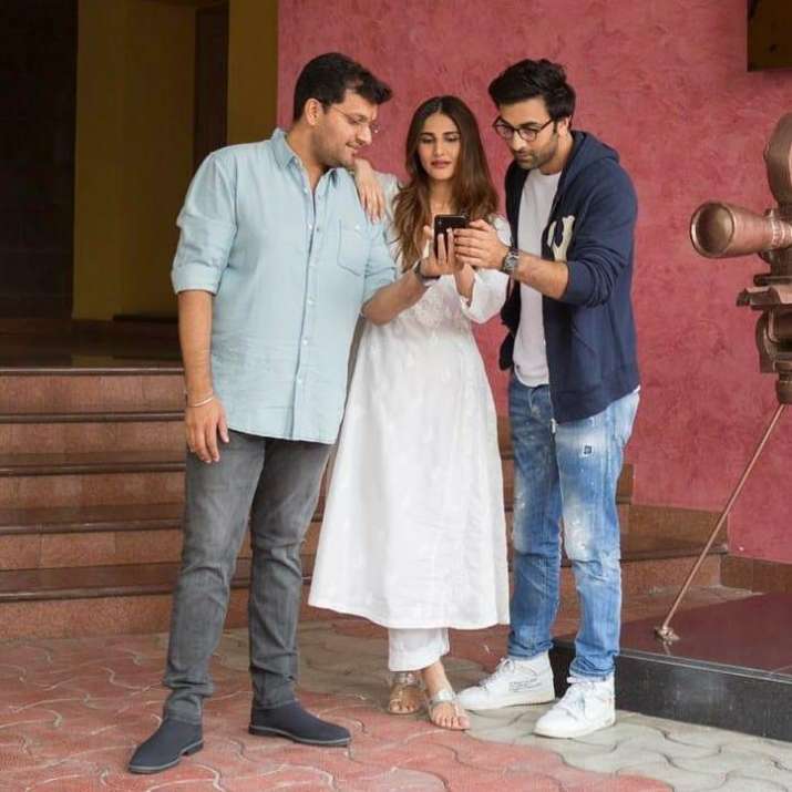 India Tv - Shamshera: Ranbir and Vani Kapoor to raise your heartbeats through sizzling romantic track, see deets