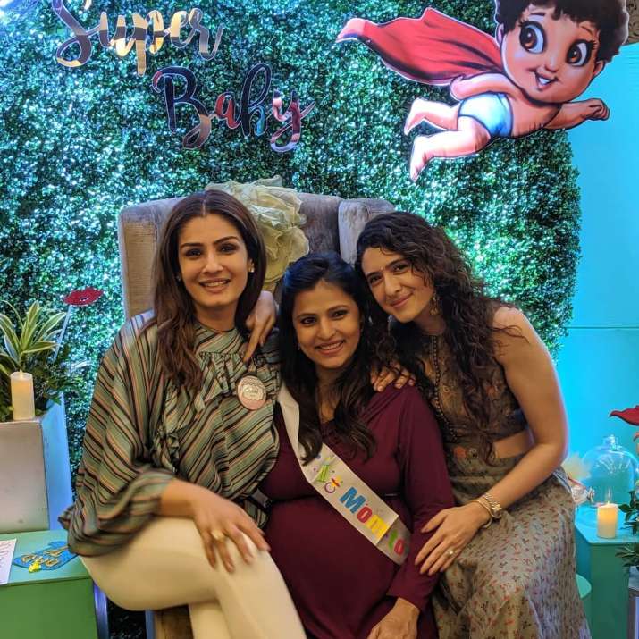 Raveena Tandon To Become Nani Soon Shares Pictures From Daughter Chhaya S Baby Shower Celebrities News India Tv raveena tandon to become nani soon