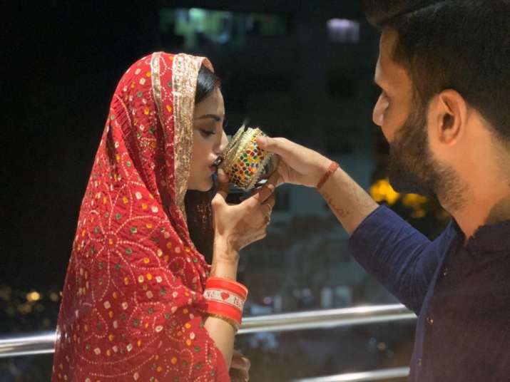 Nusrat Jahan Looks Stunning As She Celebrates Her First Karwa Chauth Celebrities News India Tv