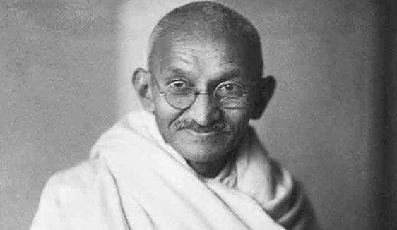 Mahatma Gandhi's gold plated glasses to go on sale in UK