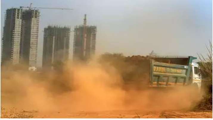 Contruction work pollution in Gr Noida