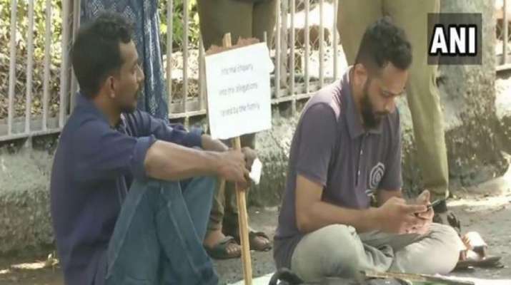 2-IIT Madras students launch hunger strike backing Fathima