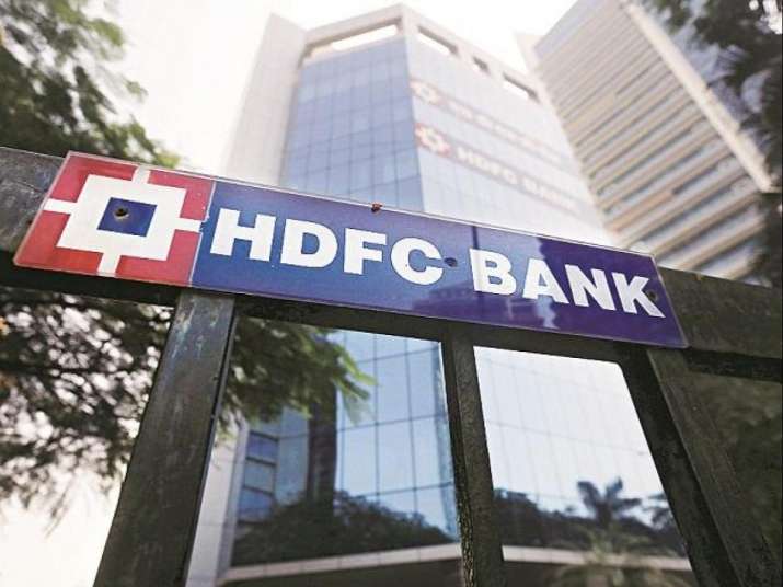 HDFC Customers Alert! Bank warns fraudsters sending 'fake' bulk messages, says do THIS to stay safe