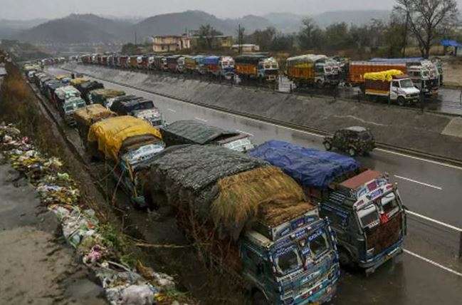 Jammu-Srinagar highway closed for 3rd day, heavy rains