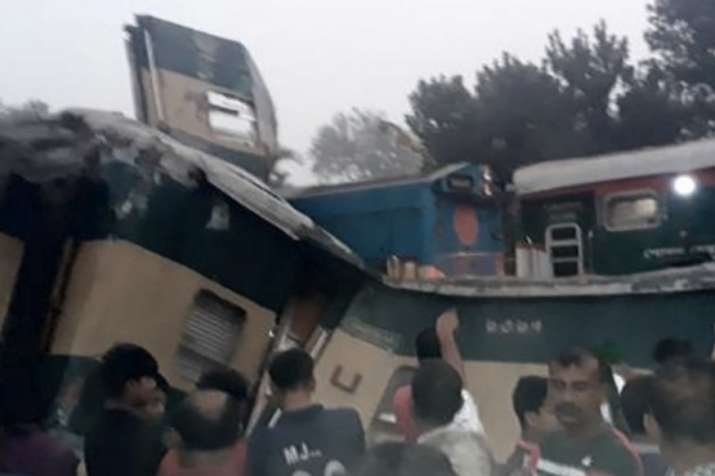 15 killed, 58 Injured after 2 trains collide in Bangladesh