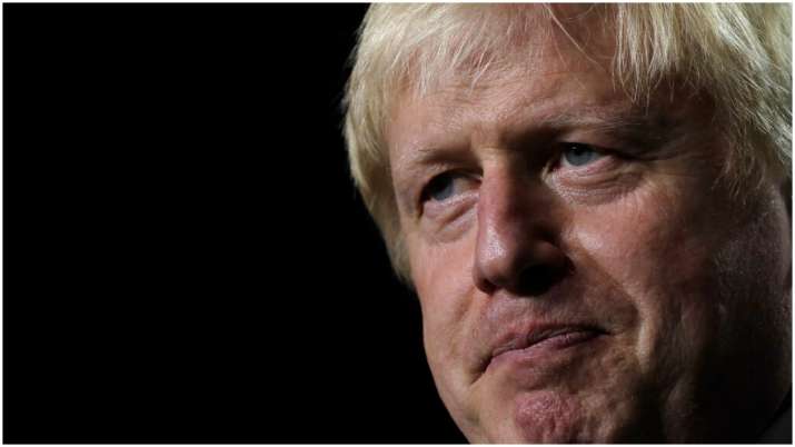 UK voters decide who they want to resolve Brexit impasse
