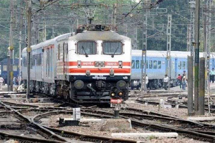Central Railway to run special late night services on December 31