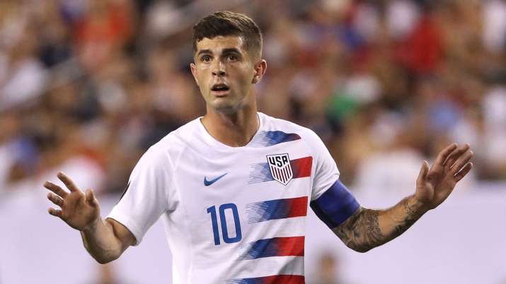 Christian Pulisic named US Soccer male player of year for 2nd time