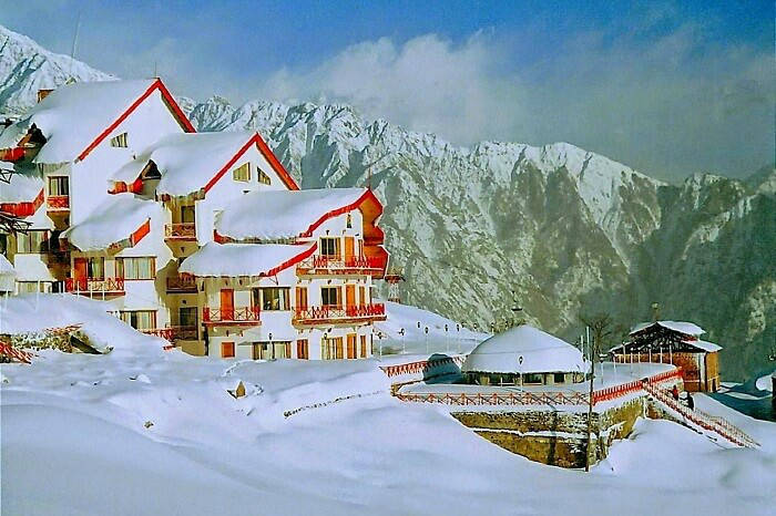 Five Awesome Places Near Delhi To Enjoy A Snowy Christmas This Year Travel News India Tv