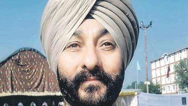 NIA takes over Kashmir DSP Davinder Singh's terror involvement case