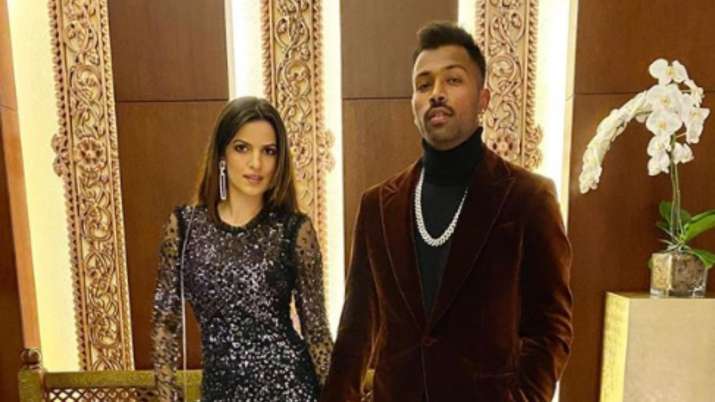 Hardik Pandya spends New Year's eve with rumoured girlfriend Natasa