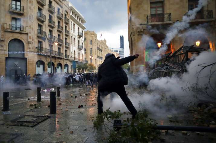 Lebanon police fire tear gas at protesters amid Beirut riots