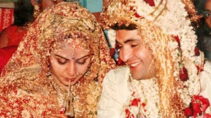 On Rishi Kapoor Neetu Singhs 40th Wedding Anniversary Daughter 