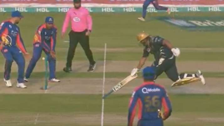 PSL: Azam Khan 'redefines cricket', completes run with inverted bat