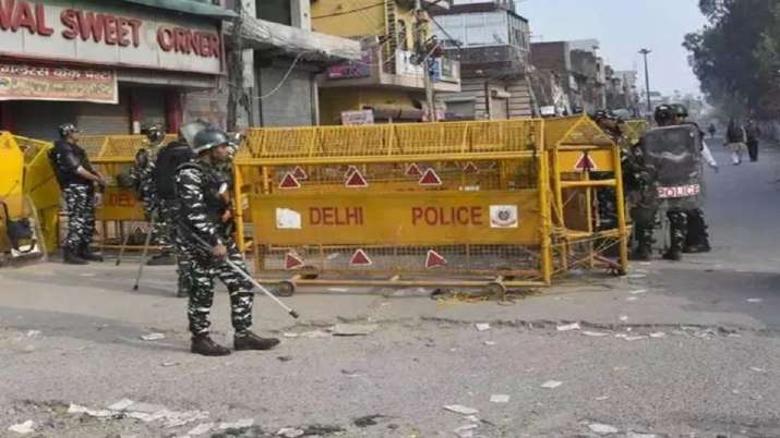 Comments by USCIRF, others on Delhi violence attempt to politicise issue: MEA