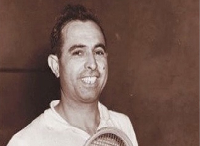 Pakistani squash great Azam Khan