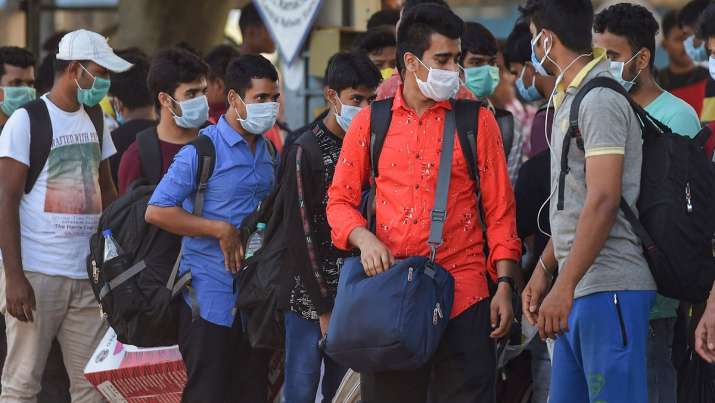 Coronavirus scare: Man beaten up for not wearing mask, sneezing in ...