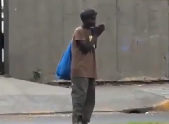 Virender Sehwag shares video of ragpicker saluting