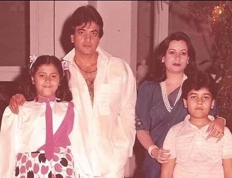 India Tv - Tusshar Kapoor and Ekta Kapoor as kids with dad Jeetendra