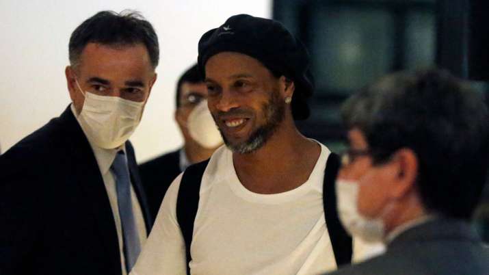 Brazil Football Legend Ronaldinho Tests Positive For Covid 19 Football News India Tv
