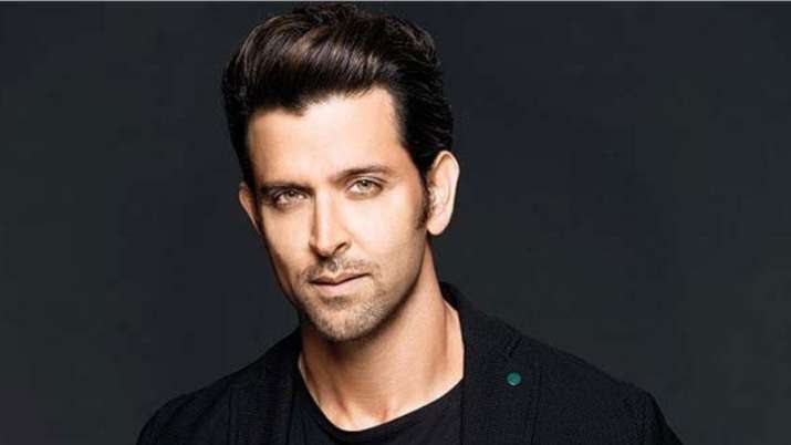 COVID-19: Hrithik Roshan ties up with NGO to provide 1.2 lakh meals for ...