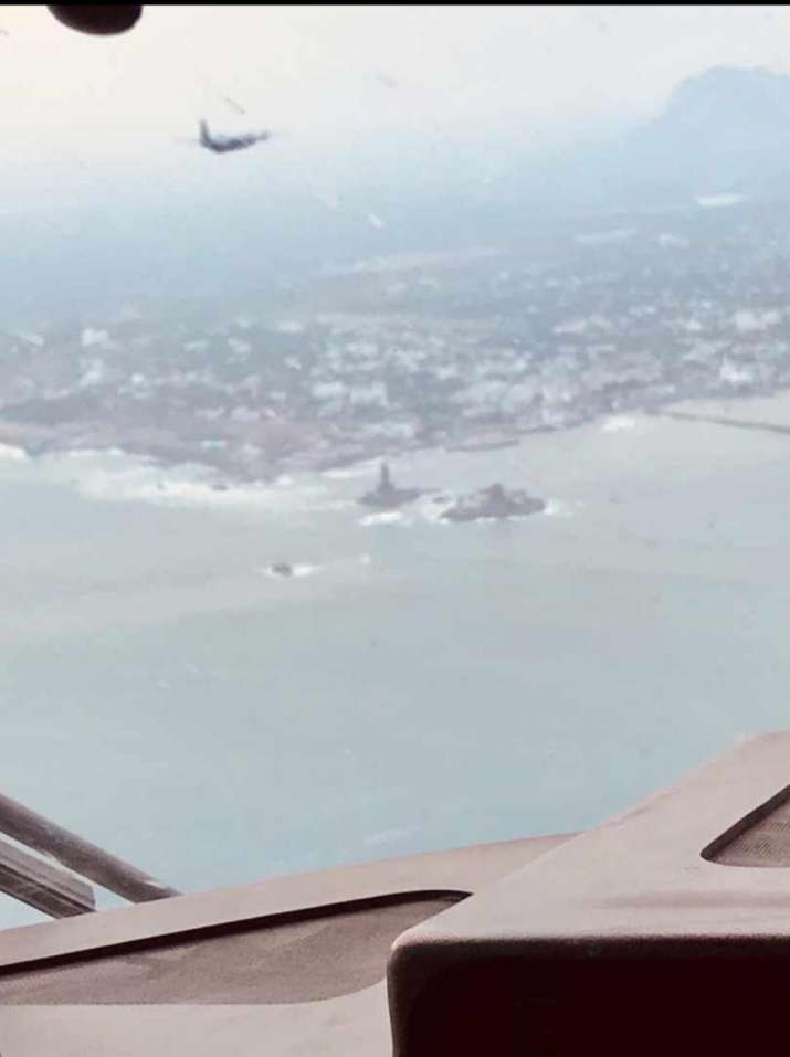 India Tv - Armed Forces, flypast, corona warriors