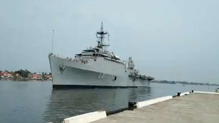 INS Jalashwa brings back Indian citizens from Maldives Cochin Port ...