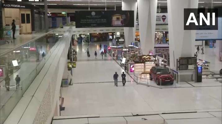 India Tv - F&B shops open at Delhi airport