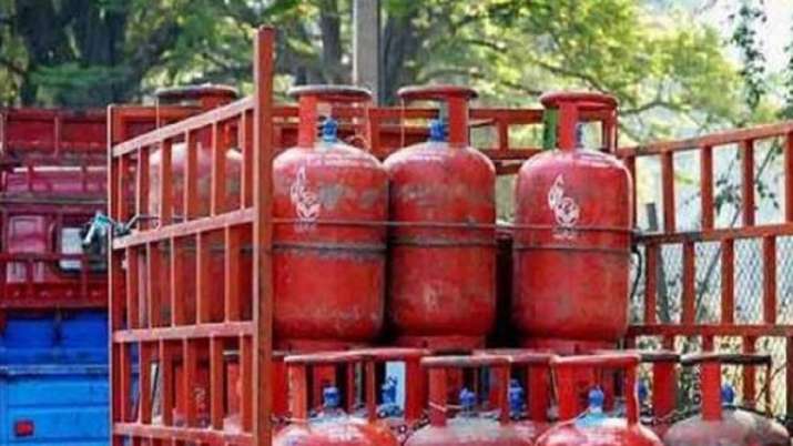 LPG Non subsidised Cylinder Price Reduced By Rs 162 Business News 