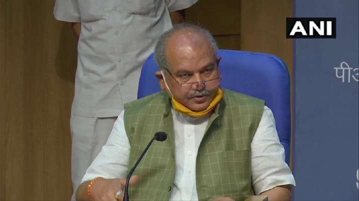 Union Agriculture Minister Narendra Singh Tomar addressing