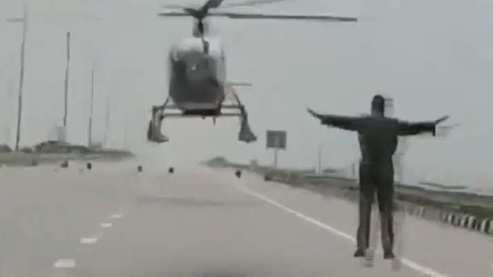 IAF helicopter makes emergency landing on highway in Sonipat ...