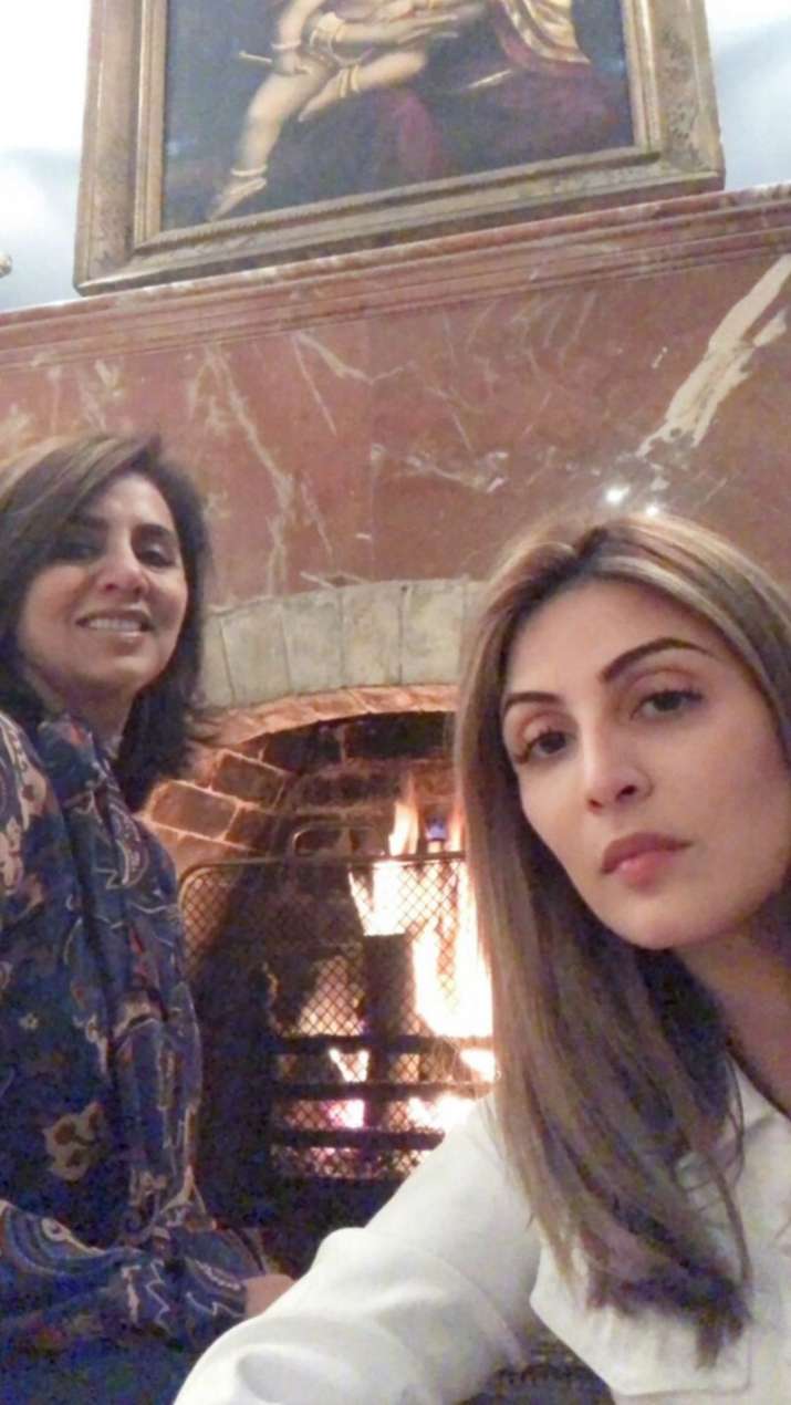 India Tv - Neetu Kapoor's birthday celebration with daughter Riddhima
