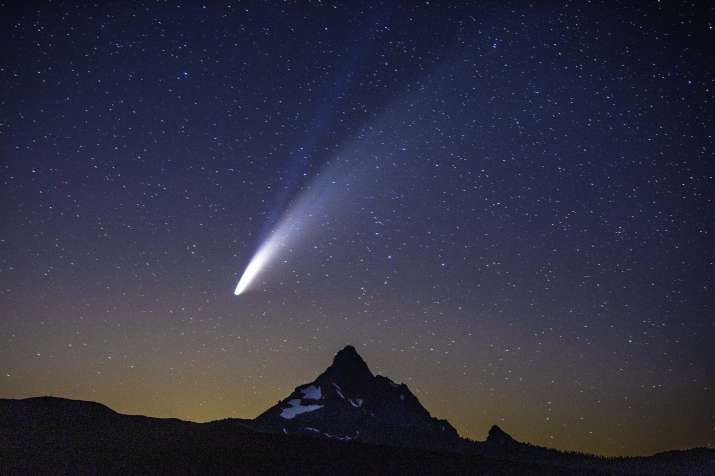 Astronomer discovers rare comet during total solar eclipse