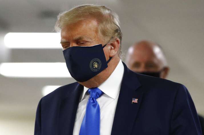 India Tv - Donald Trump wears mask in public for the first time