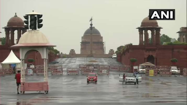 Rashtrapati Bhawan in the backdrop of Delhi Rains